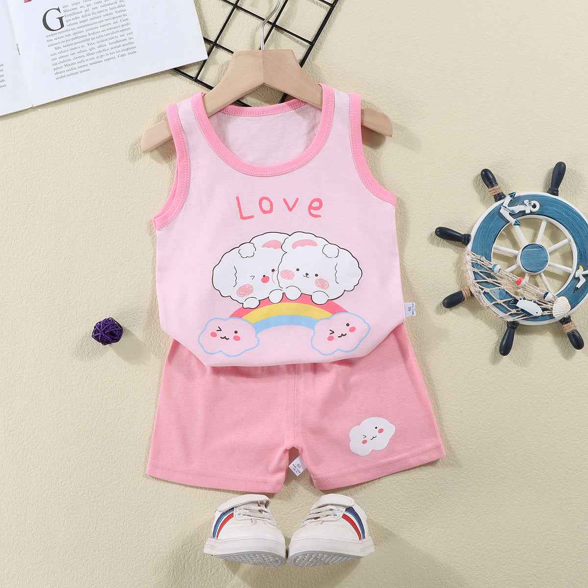 Pink Sando & Short Pants Set Love Print