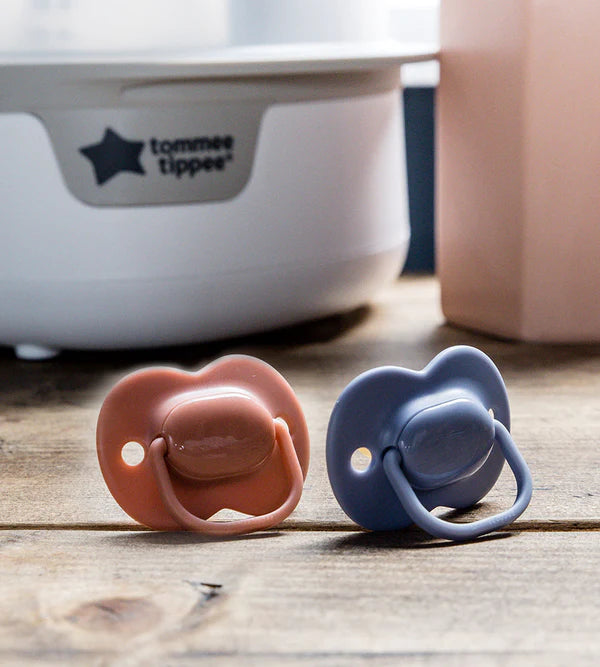 Cherry Latex Soother - 2x 6-18m - Tommee Tippee