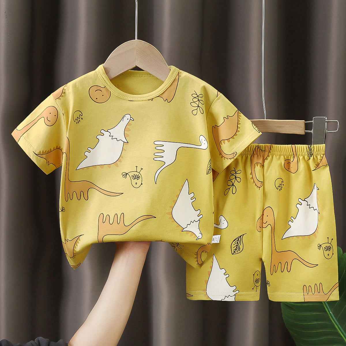 T-Shirt & Short Pants Set for Summer Character Cartoon Print Short Sleeves