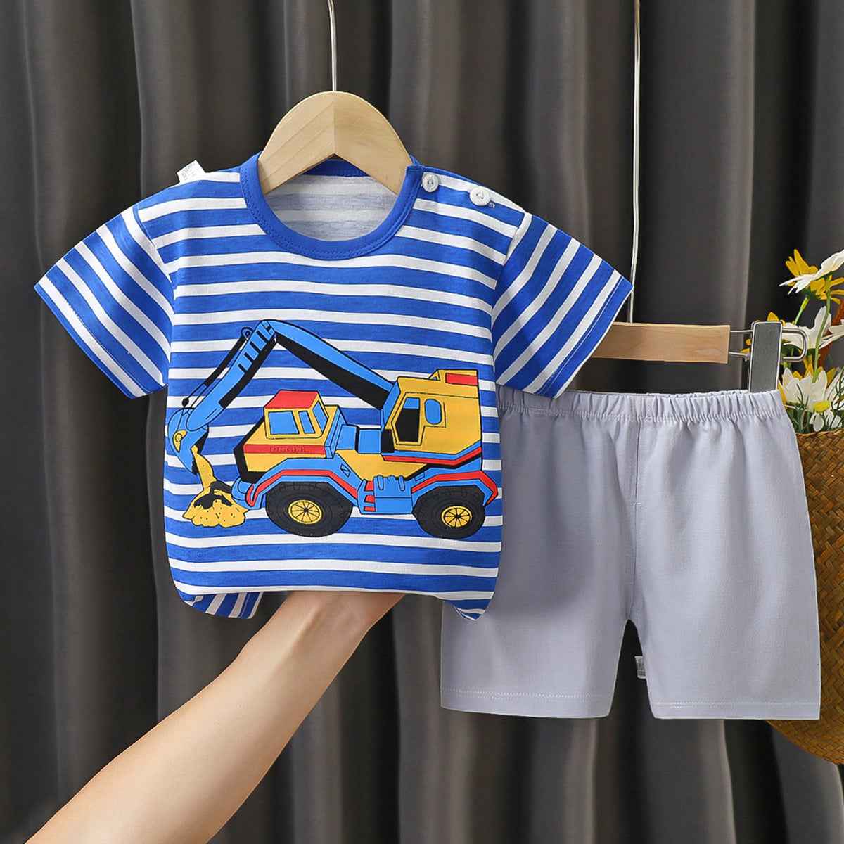T-Shirt & Short Pants Set for Summer Character Cartoon Print Short Sleeves