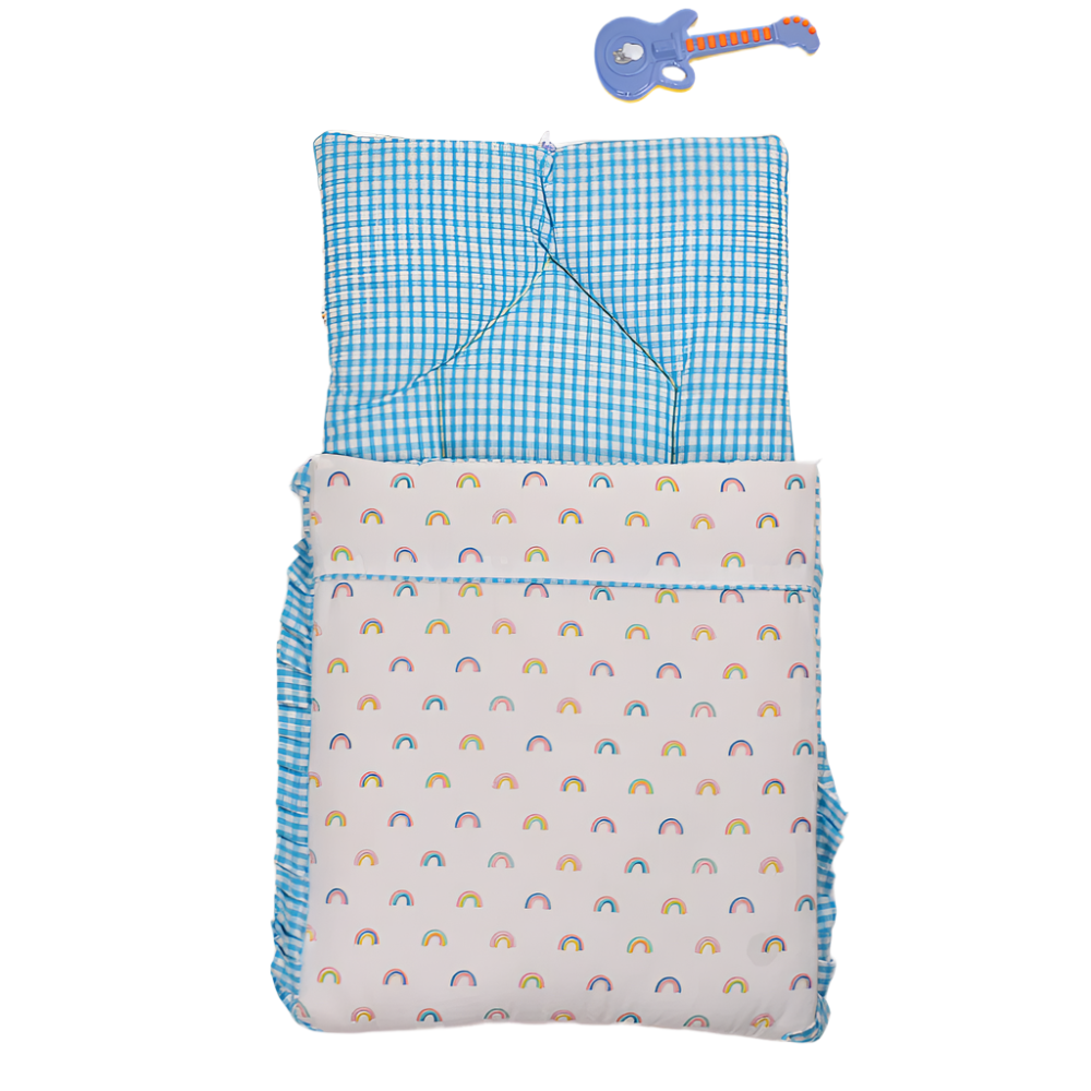 Multicolor Rainbow Print Light Blue Checkered Carry Nest