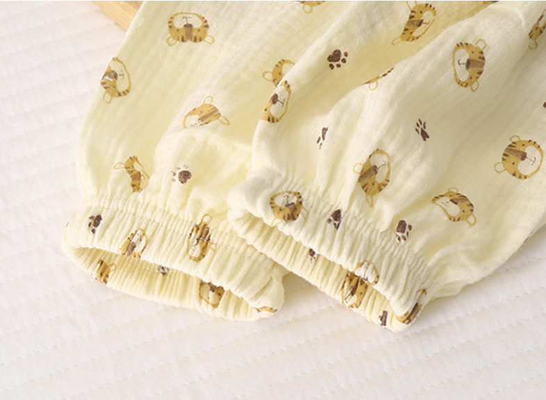 Winter Cartoon Print Beige Shirt and Pajama Set