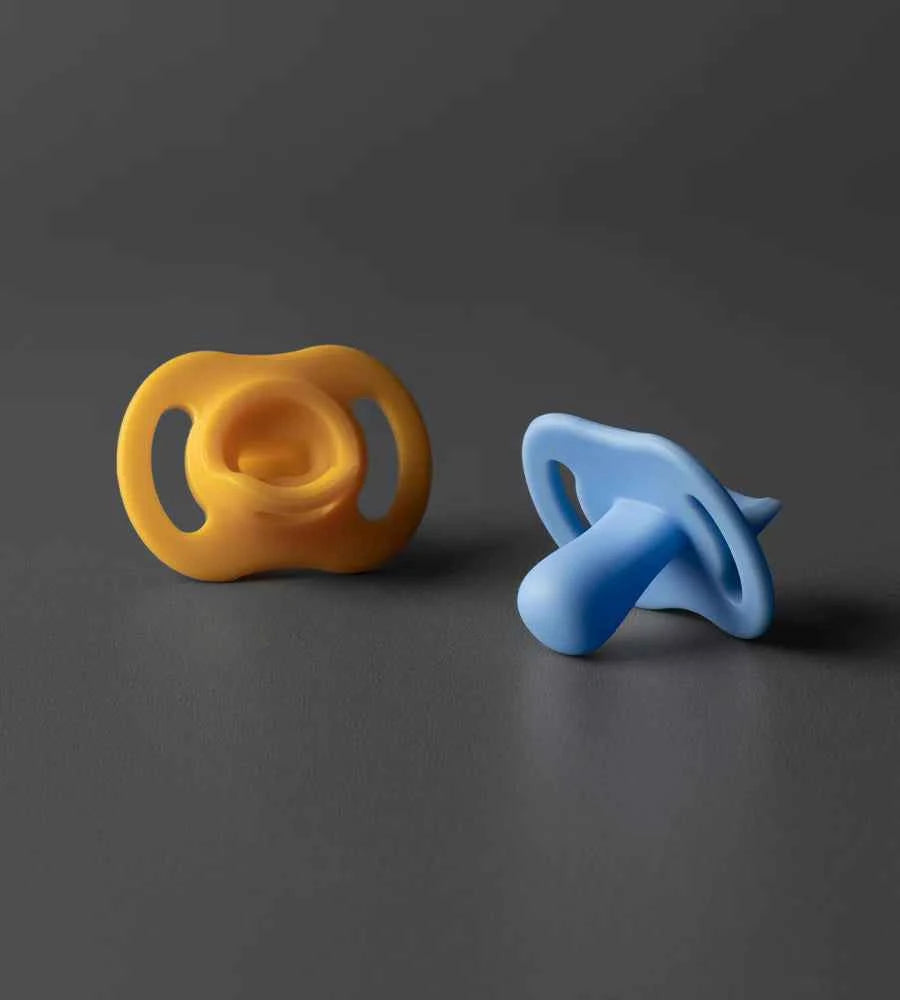 Ultra Light Soothers 6-18M - Tommee Tippee