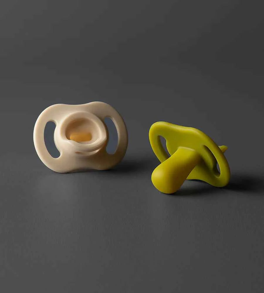 Ultra Light Soothers 6-18M - Tommee Tippee